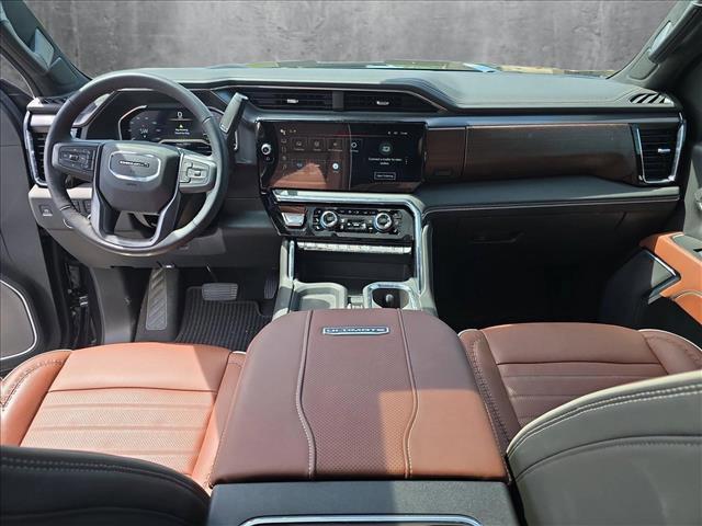 used 2025 GMC Sierra 2500 car, priced at $89,998