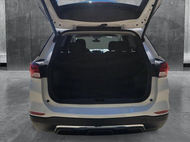 used 2024 Chevrolet Equinox car, priced at $26,888