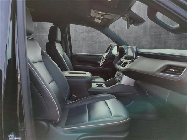 used 2023 GMC Yukon car, priced at $49,165