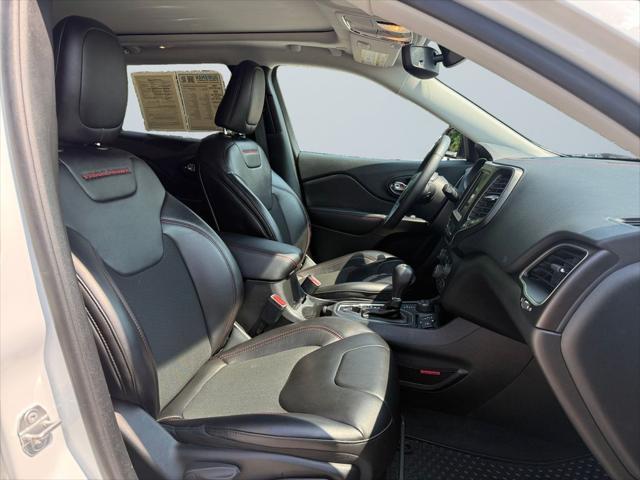 used 2019 Jeep Cherokee car, priced at $20,700
