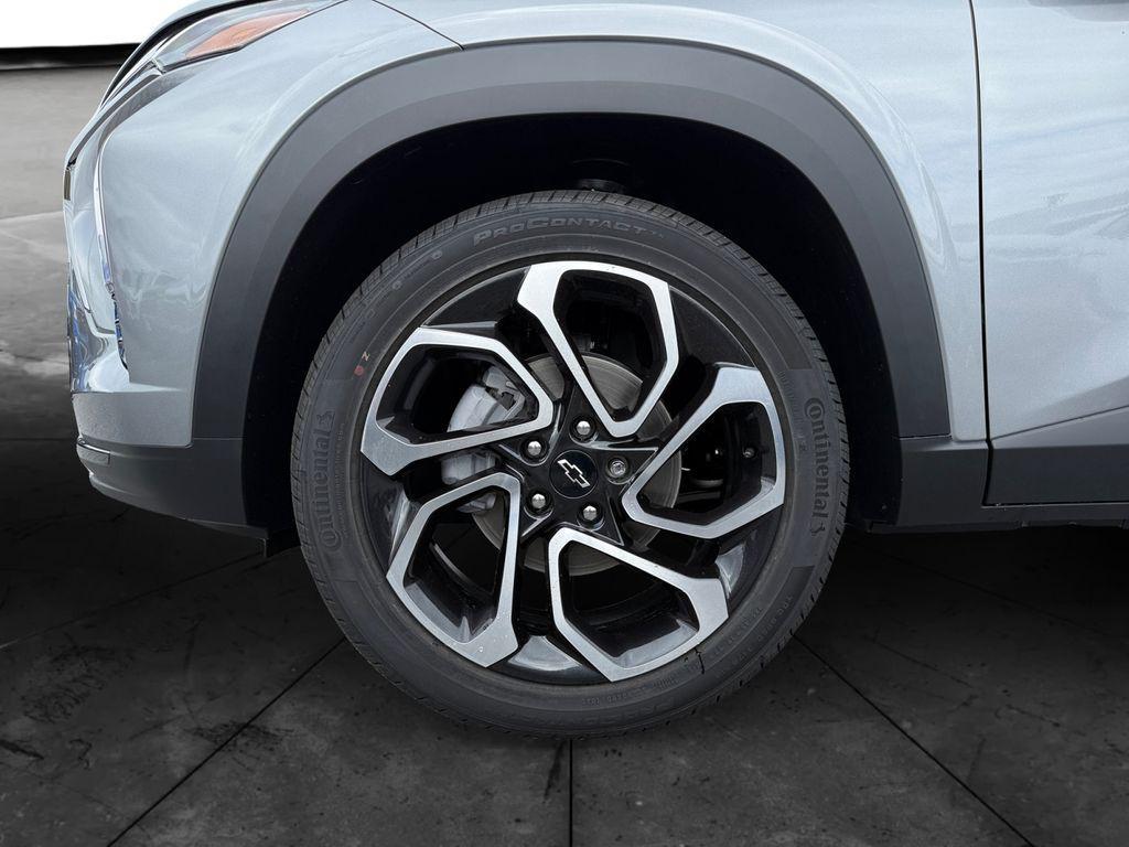 new 2026 Chevrolet Trax car, priced at $25,615