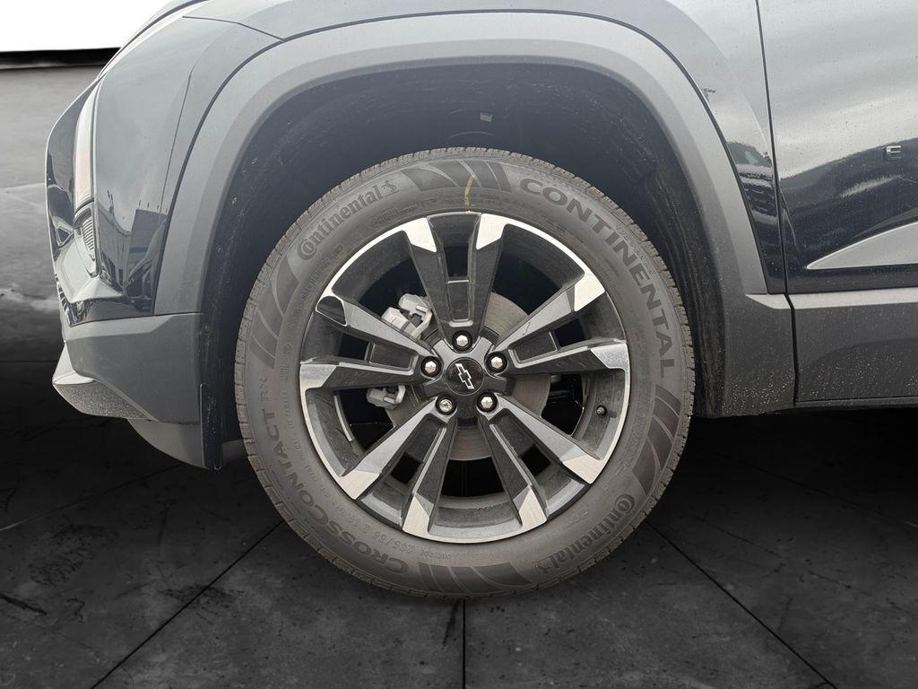 new 2026 Chevrolet Equinox car, priced at $33,420