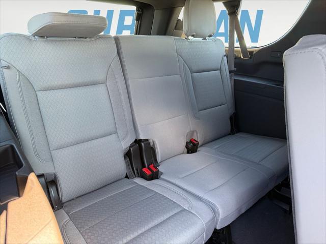 new 2025 Chevrolet Suburban car, priced at $64,009