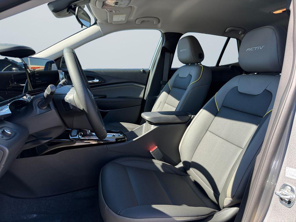 new 2026 Chevrolet Trax car, priced at $25,615