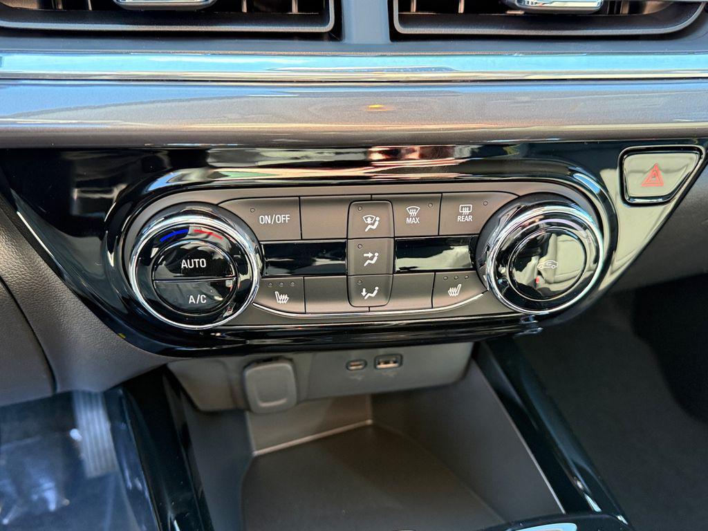 new 2026 Chevrolet Trax car, priced at $25,615