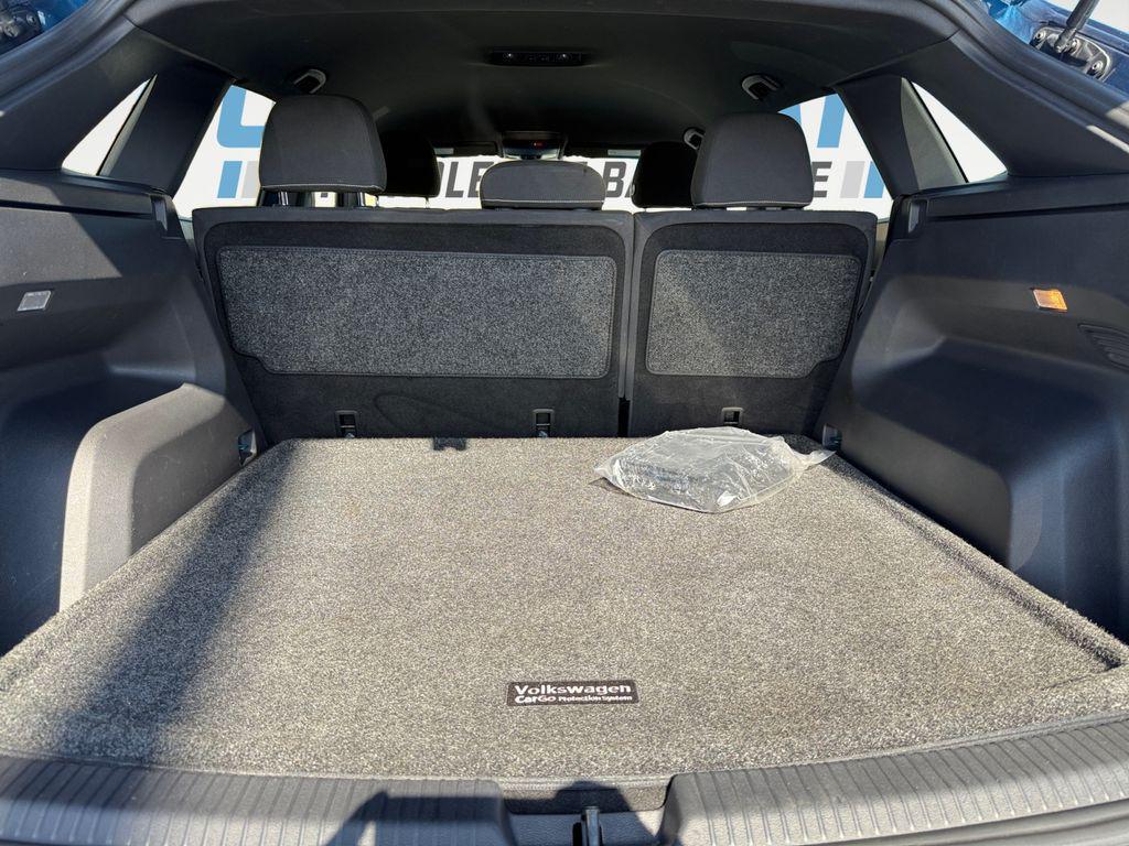 used 2021 Volkswagen Atlas Cross Sport car, priced at $20,000