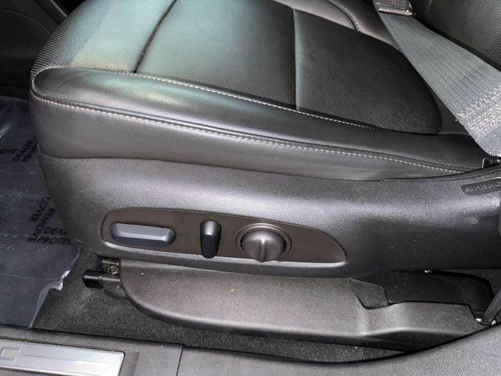 used 2023 GMC Acadia car, priced at $24,000