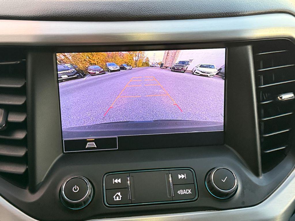 used 2023 GMC Acadia car, priced at $24,000