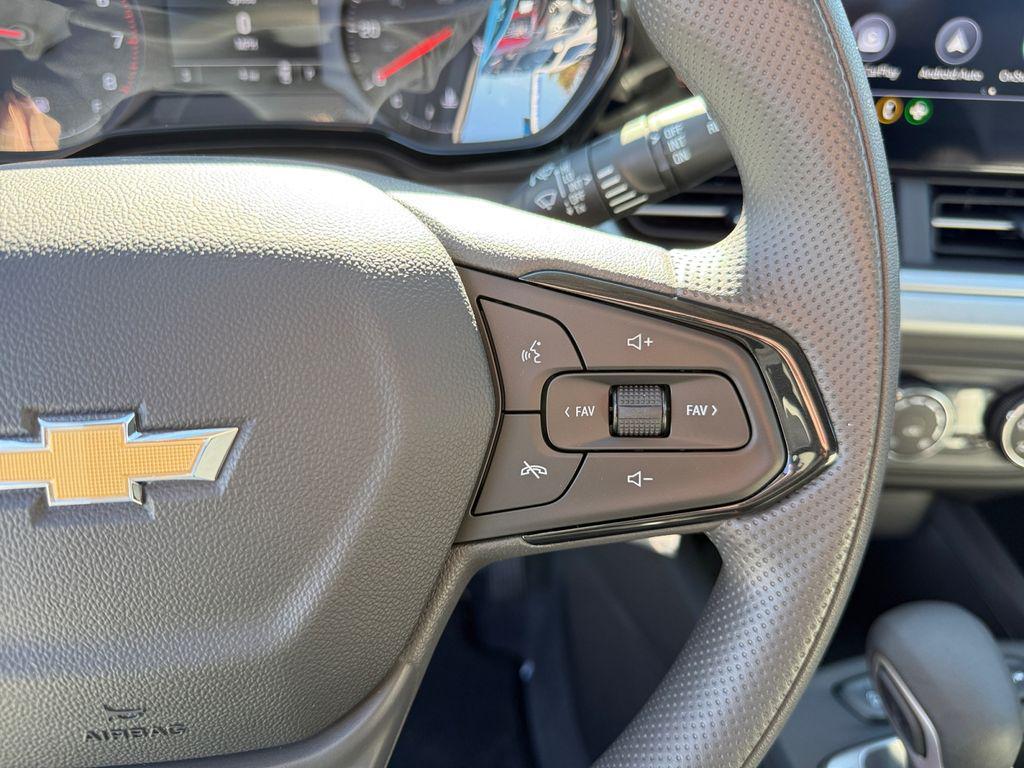 new 2026 Chevrolet Trax car, priced at $21,515