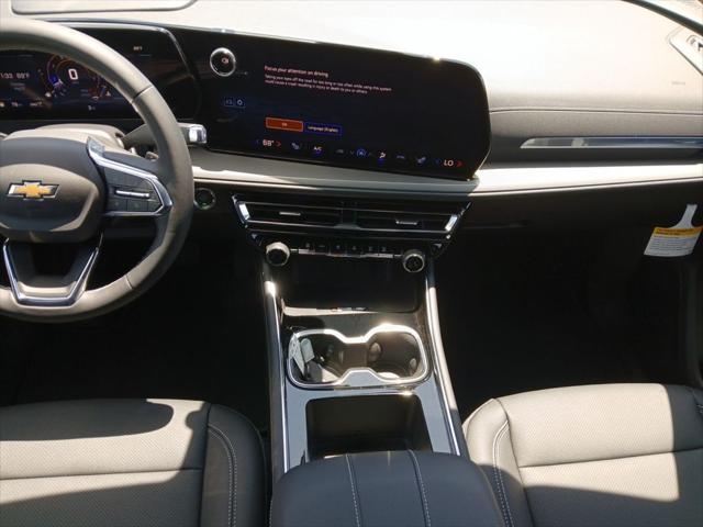 new 2025 Chevrolet Traverse car, priced at $43,102