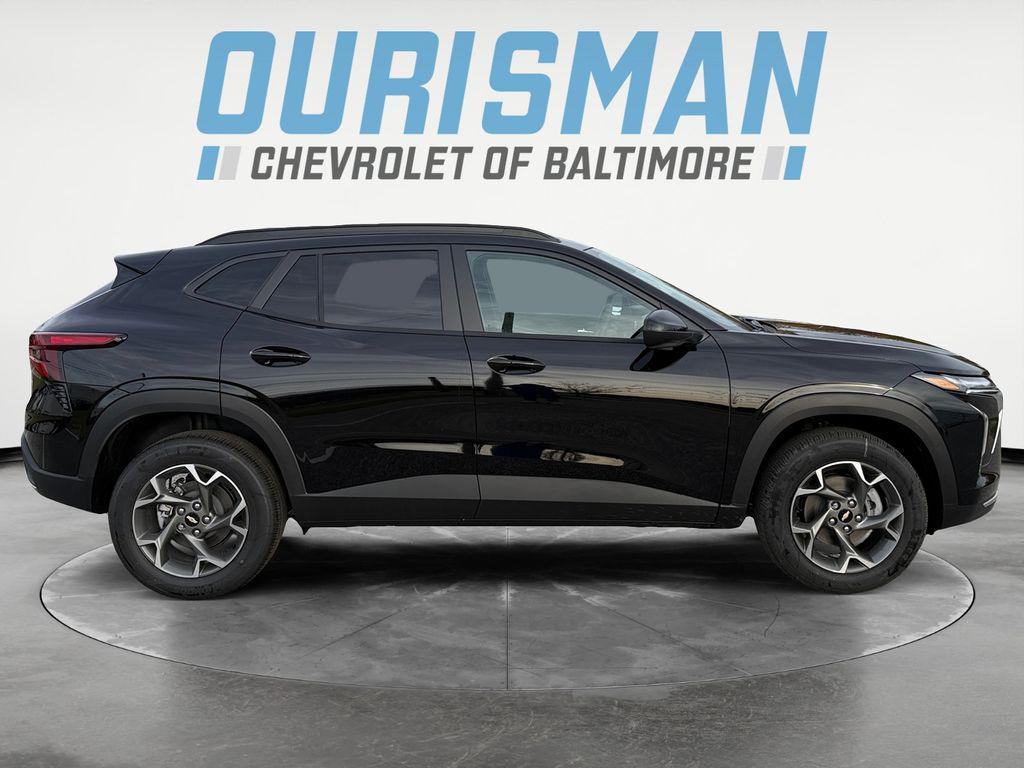 new 2026 Chevrolet Trax car, priced at $22,290