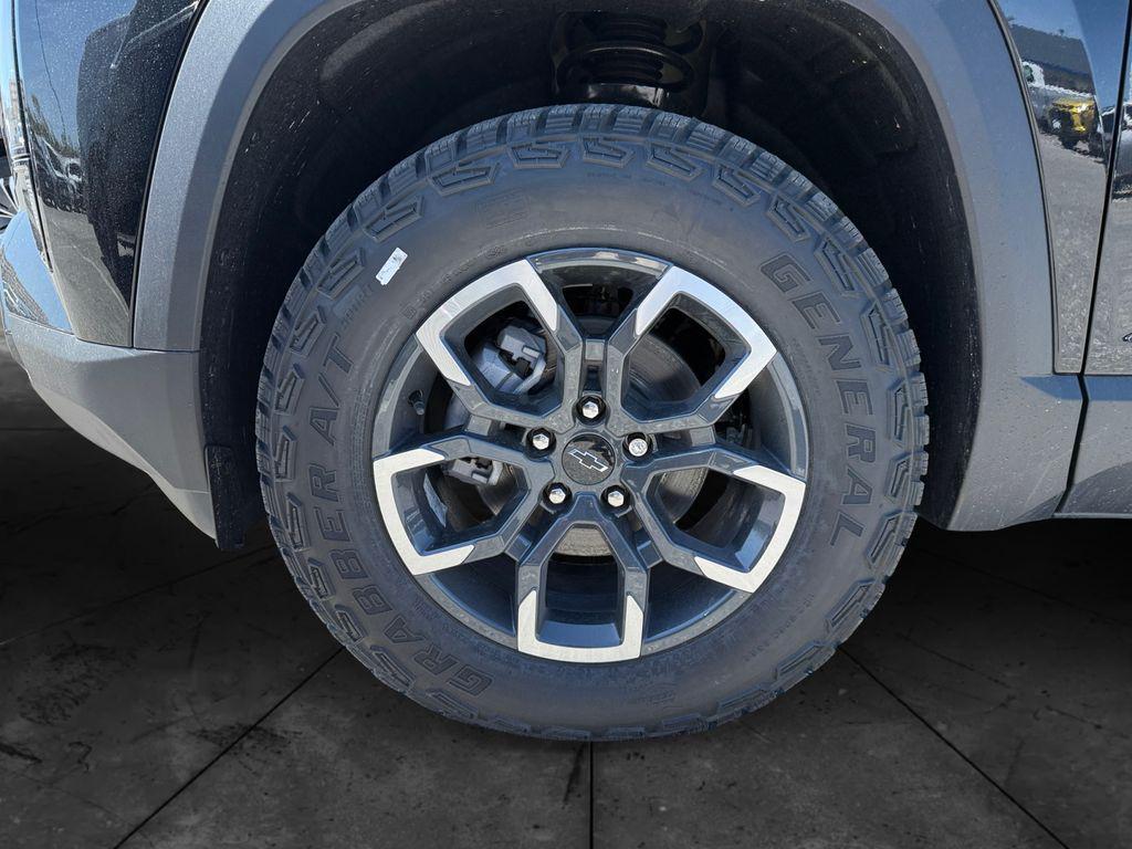 new 2025 Chevrolet Equinox car, priced at $30,464