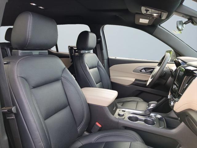 used 2023 Chevrolet Traverse car, priced at $28,000