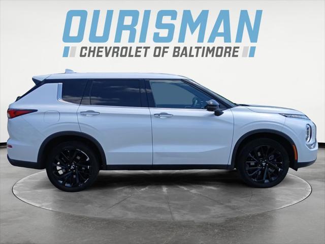 used 2024 Mitsubishi Outlander car, priced at $24,250