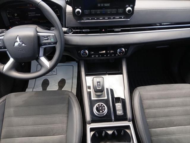 used 2024 Mitsubishi Outlander car, priced at $24,250