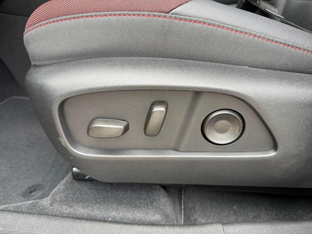 new 2026 Chevrolet Equinox car, priced at $33,360