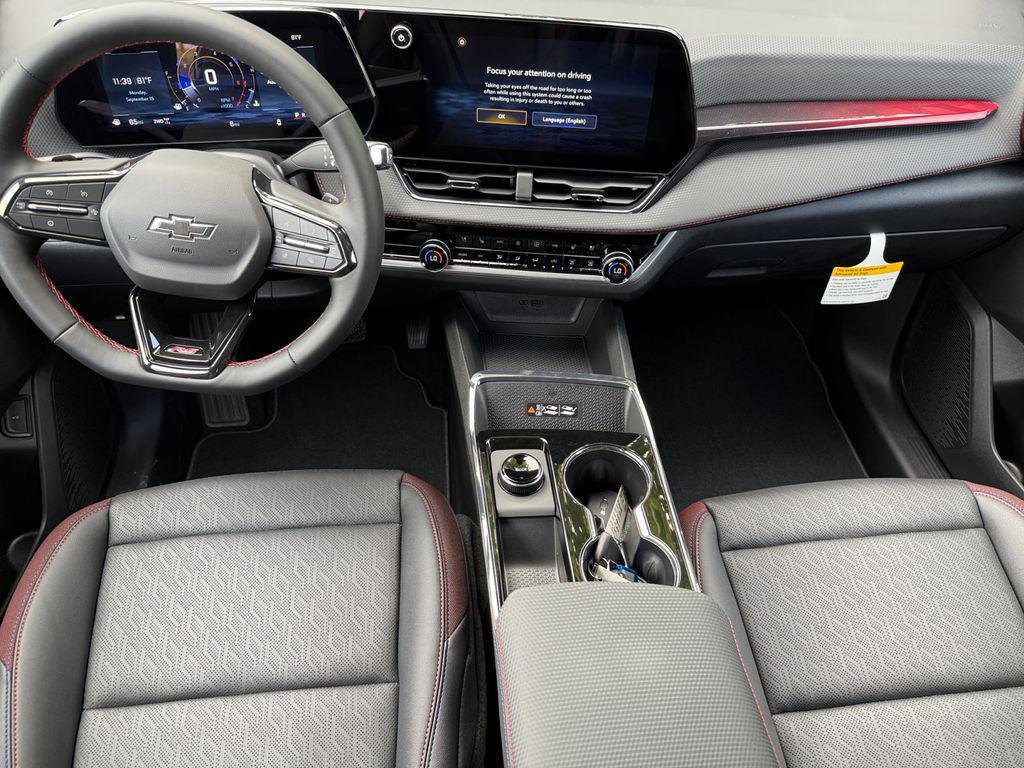 new 2026 Chevrolet Equinox car, priced at $33,360