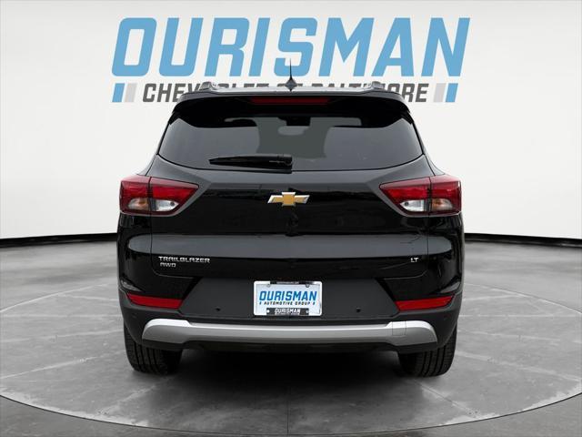 new 2025 Chevrolet TrailBlazer car, priced at $27,584