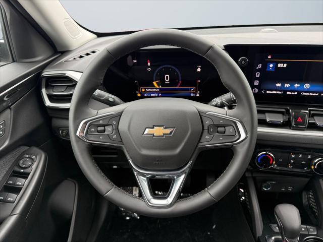 new 2025 Chevrolet TrailBlazer car, priced at $27,584