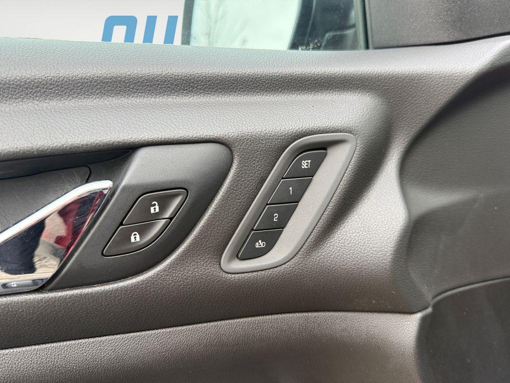 used 2021 GMC Acadia car, priced at $20,250