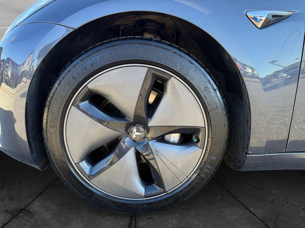 used 2018 Tesla Model 3 car, priced at $19,000
