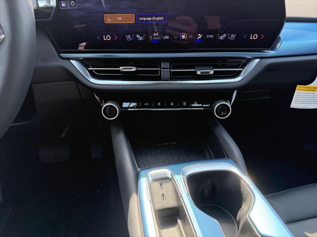 new 2025 Chevrolet Equinox EV car, priced at $40,984