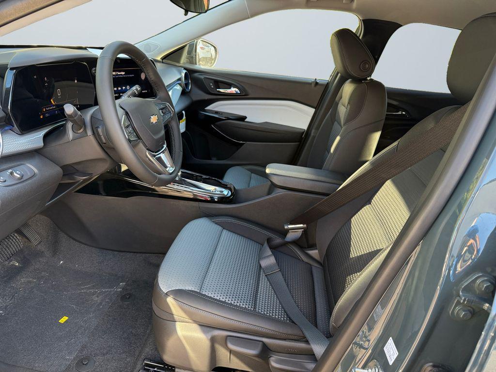 new 2026 Chevrolet Trax car, priced at $25,485