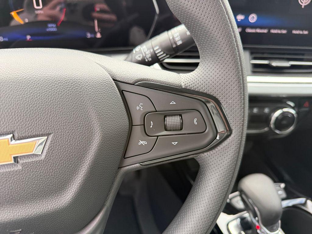 new 2026 Chevrolet Trax car, priced at $23,015