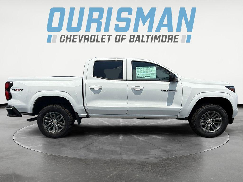 new 2025 Chevrolet Colorado car, priced at $37,870