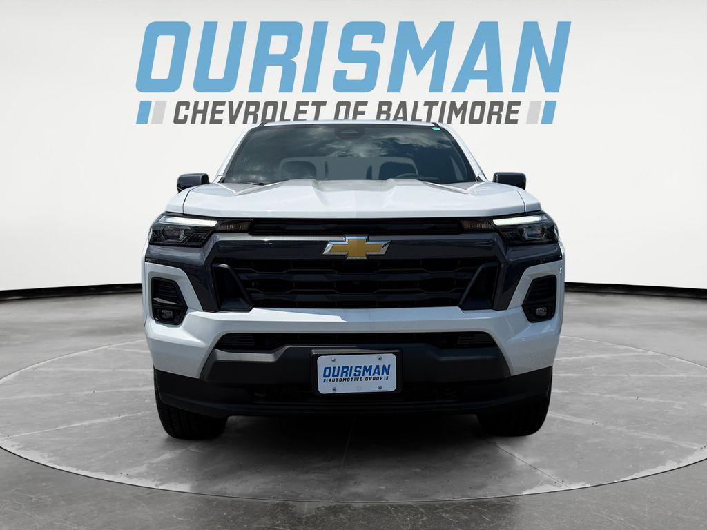 new 2025 Chevrolet Colorado car, priced at $37,870