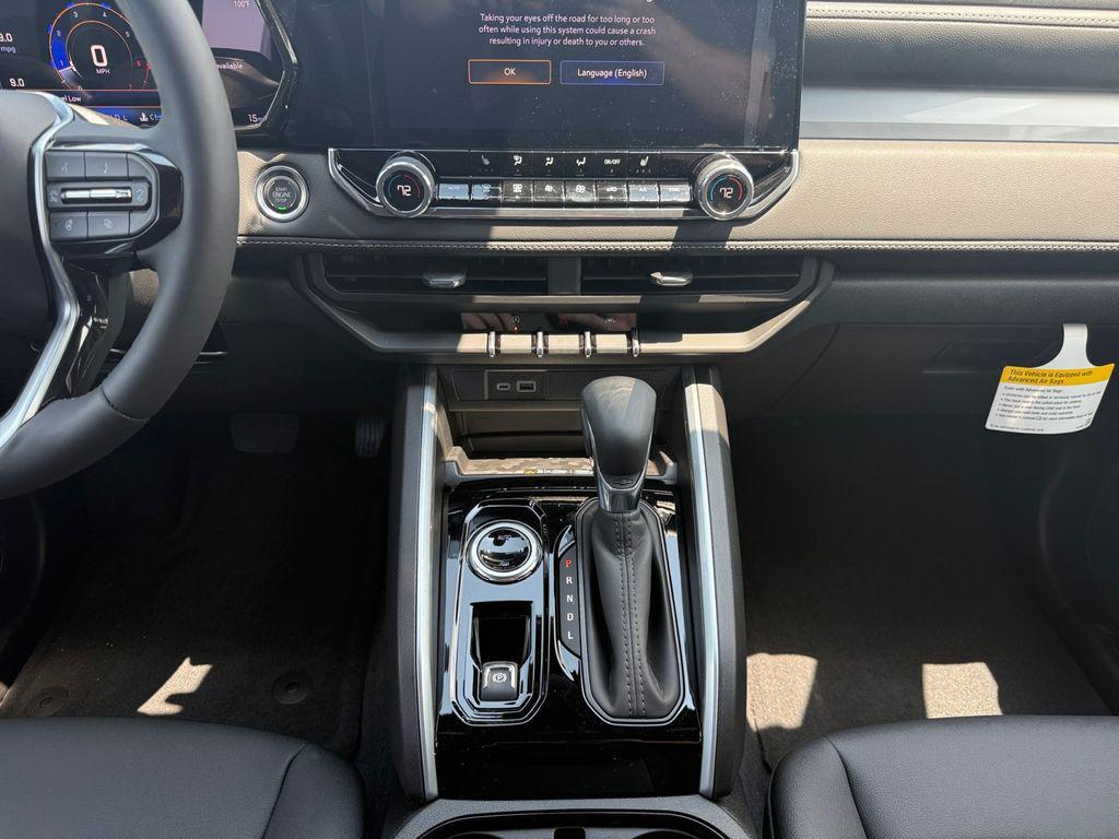 new 2025 Chevrolet Colorado car, priced at $37,870