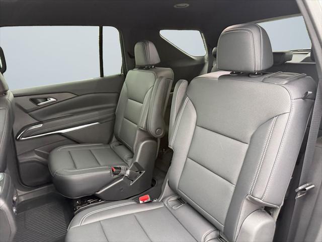 new 2025 Chevrolet Traverse car, priced at $41,435