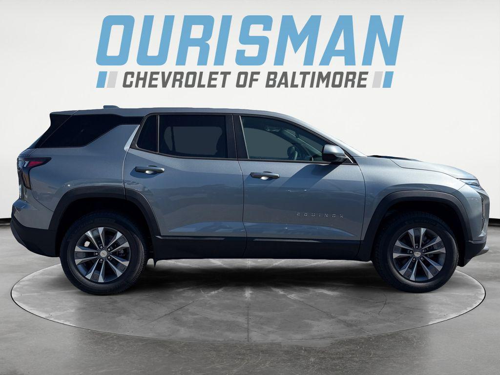 new 2026 Chevrolet Equinox car, priced at $30,032