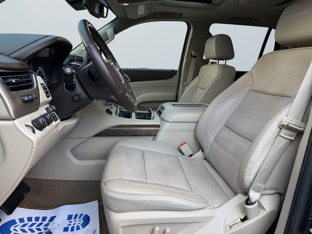 used 2018 GMC Yukon car, priced at $31,000