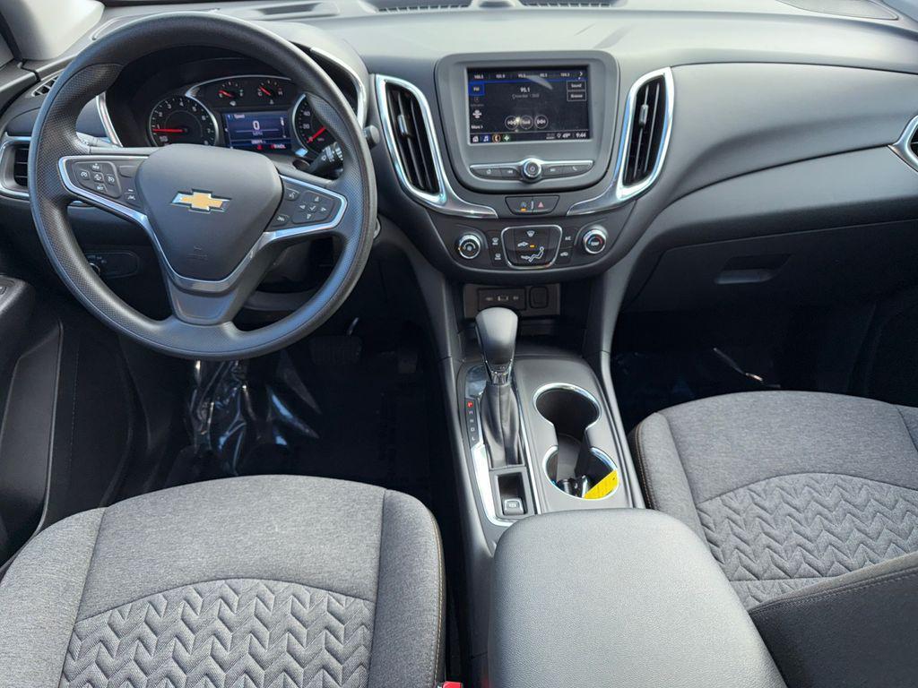 used 2022 Chevrolet Equinox car, priced at $20,250