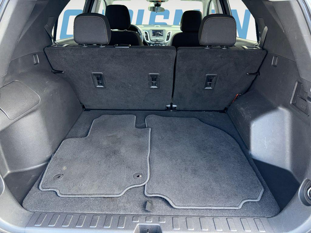 used 2022 Chevrolet Equinox car, priced at $20,250
