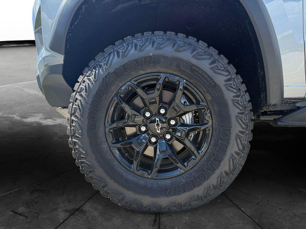 new 2025 Chevrolet Colorado car, priced at $49,062