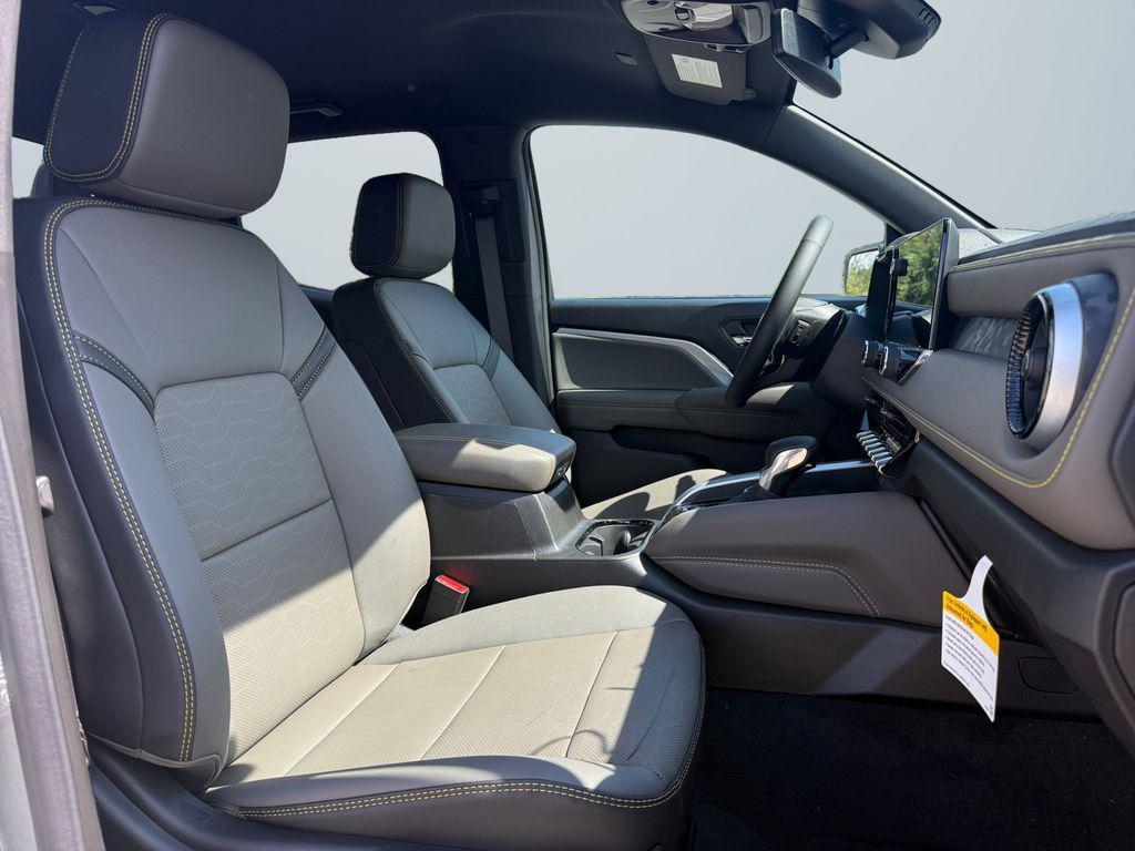 new 2025 Chevrolet Colorado car, priced at $49,062