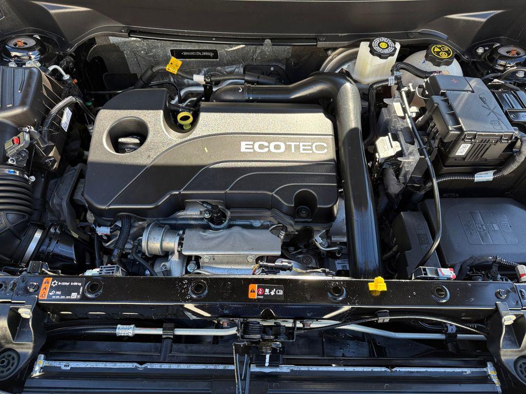used 2022 Chevrolet Equinox car, priced at $21,000