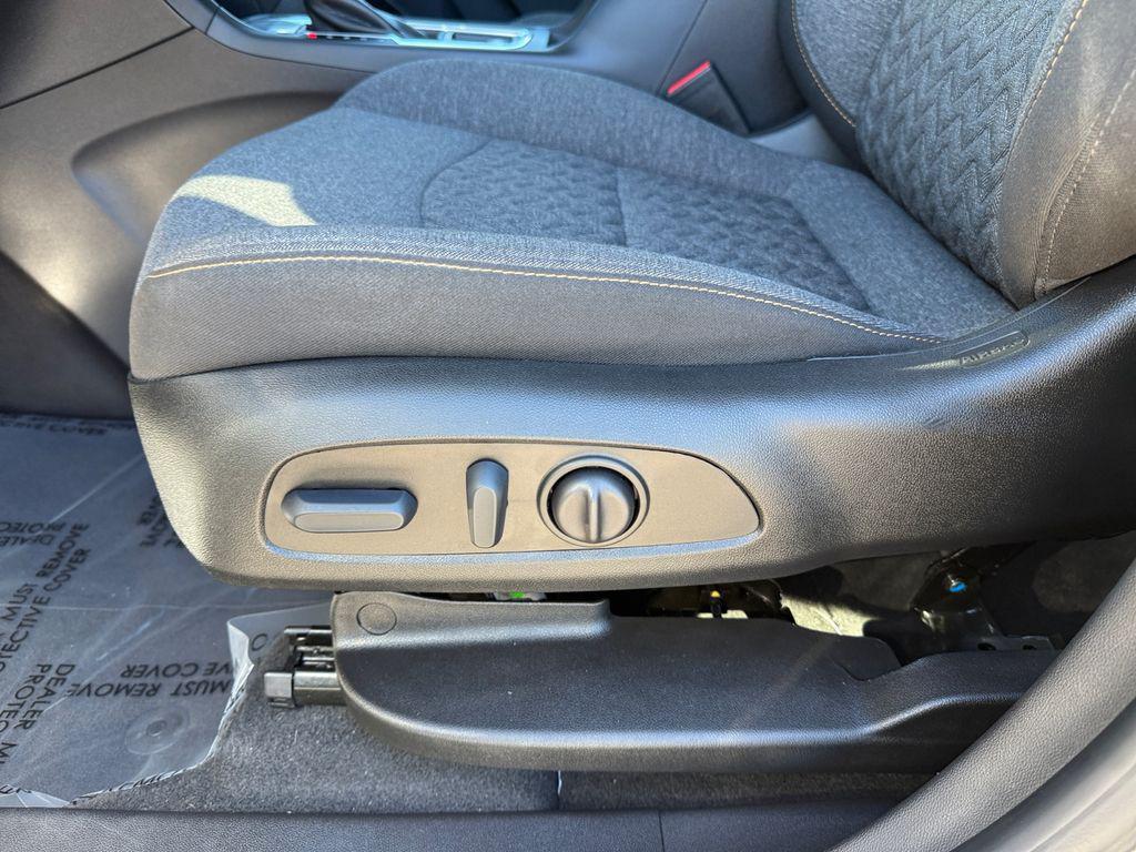 used 2022 Chevrolet Equinox car, priced at $21,000