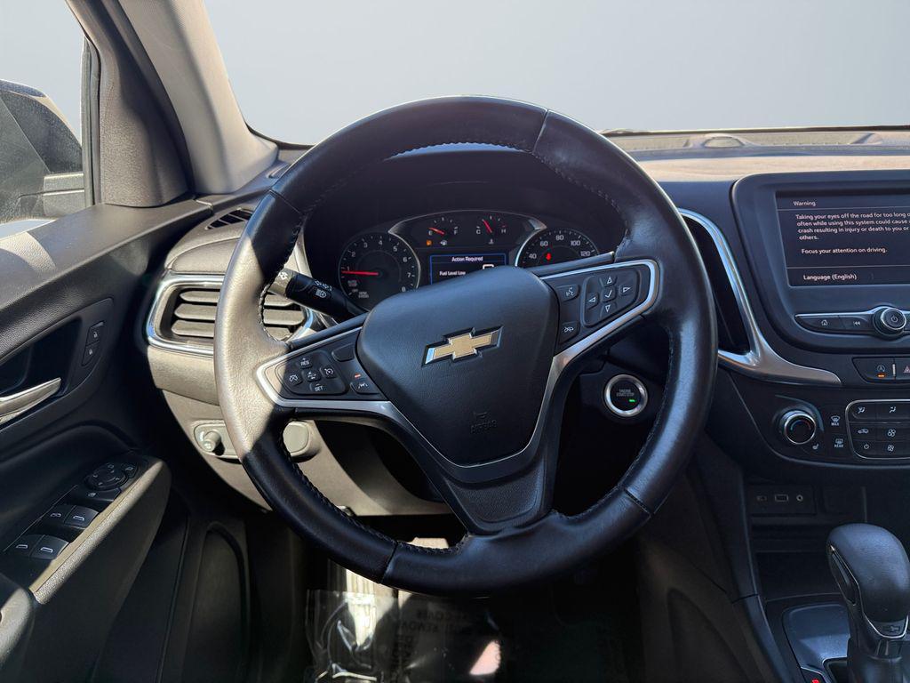 used 2022 Chevrolet Equinox car, priced at $21,000