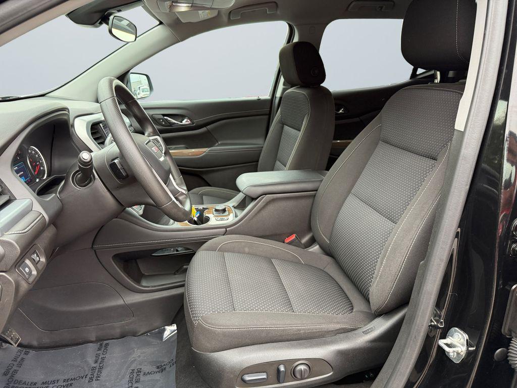 used 2023 GMC Acadia car, priced at $25,500