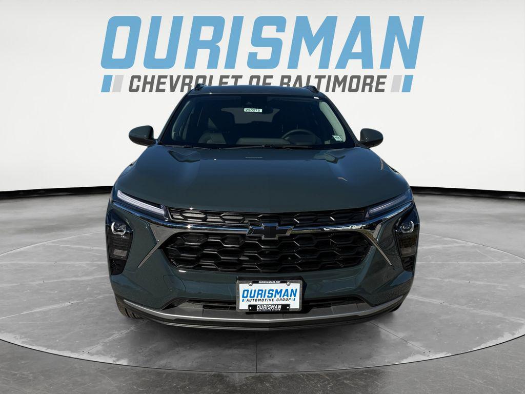 new 2025 Chevrolet Trax car, priced at $22,642