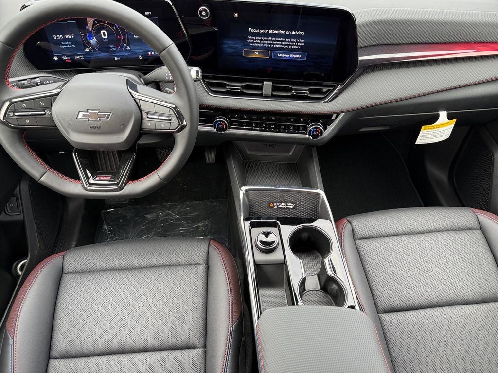 new 2026 Chevrolet Equinox car, priced at $33,360