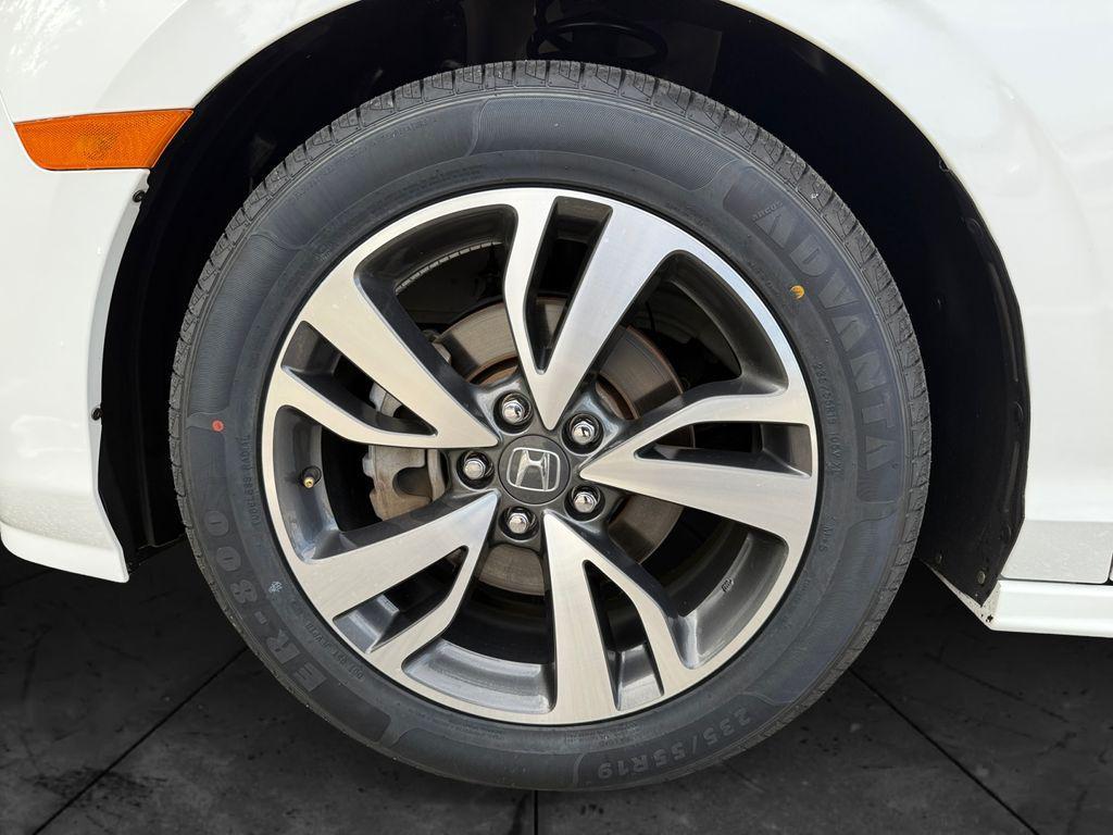 used 2023 Honda Odyssey car, priced at $33,500