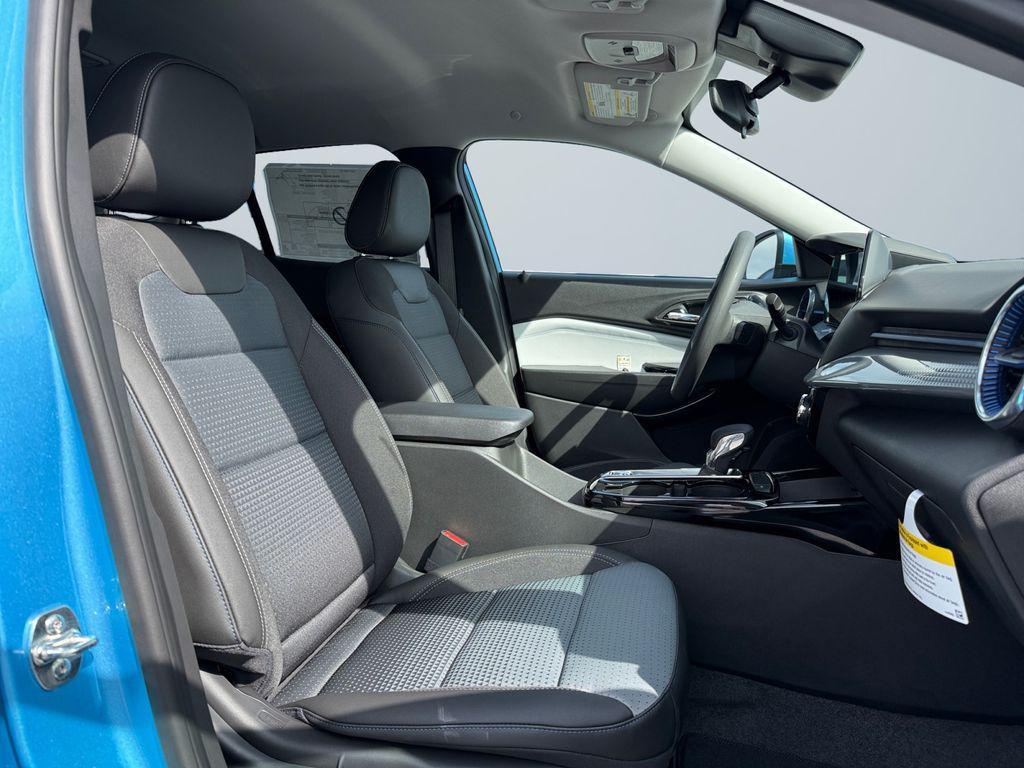 new 2026 Chevrolet Trax car, priced at $23,015