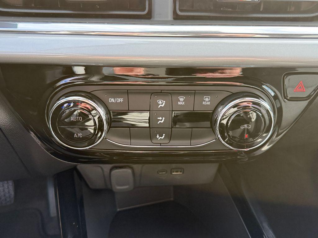 new 2026 Chevrolet Trax car, priced at $23,015