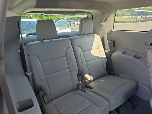 used 2023 GMC Acadia car, priced at $28,000
