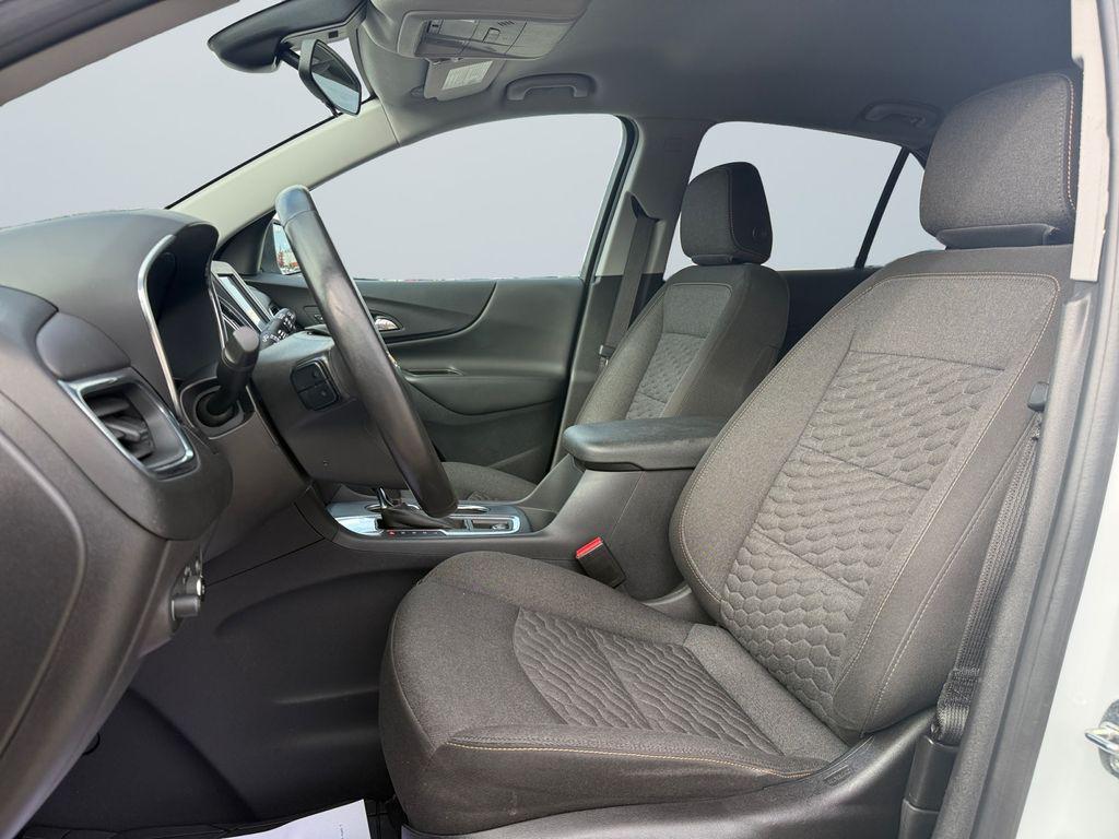 used 2021 Chevrolet Equinox car, priced at $17,000