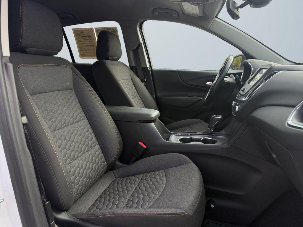 used 2021 Chevrolet Equinox car, priced at $17,000